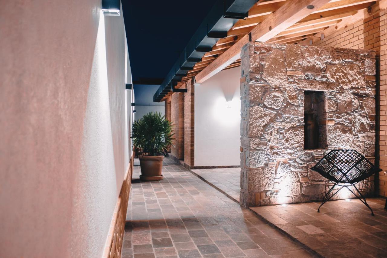 Hotel Casa Iturbe Zitacuaro ภายนอก รูปภาพ