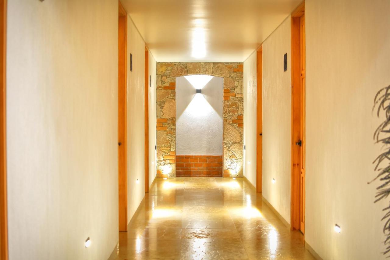 Hotel Casa Iturbe Zitacuaro ภายนอก รูปภาพ