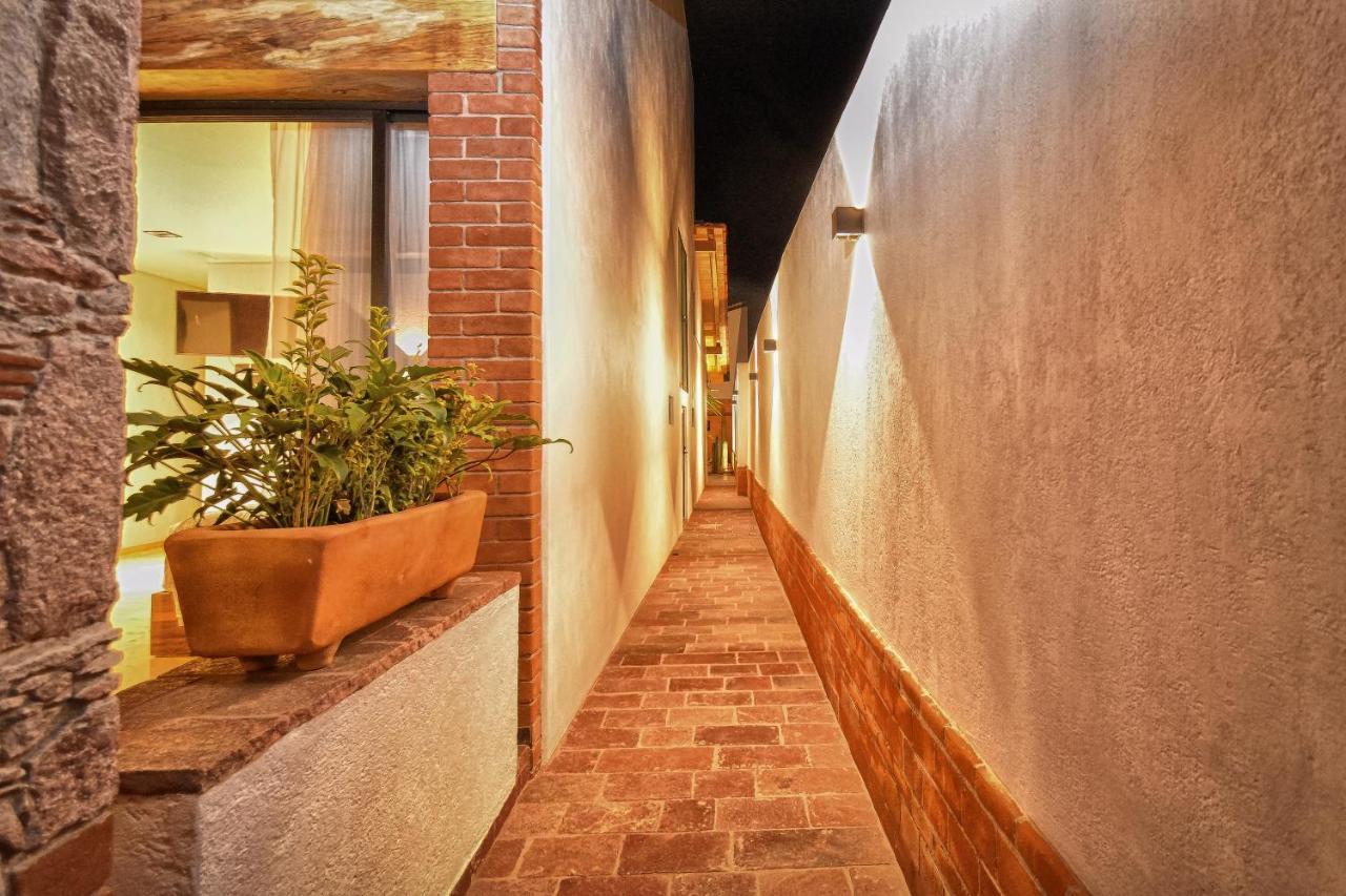 Hotel Casa Iturbe Zitacuaro ภายนอก รูปภาพ