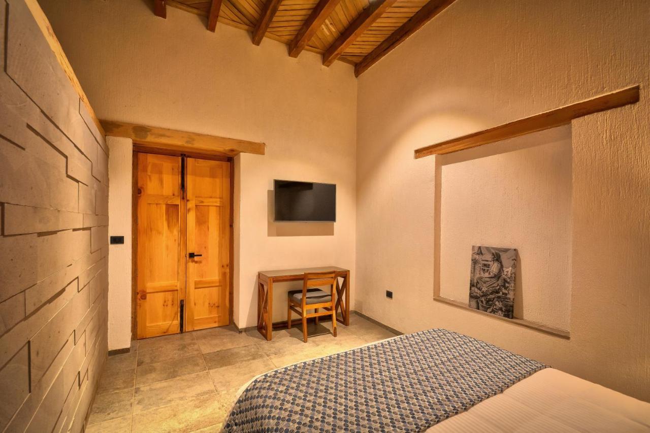Hotel Casa Iturbe Zitacuaro ภายนอก รูปภาพ
